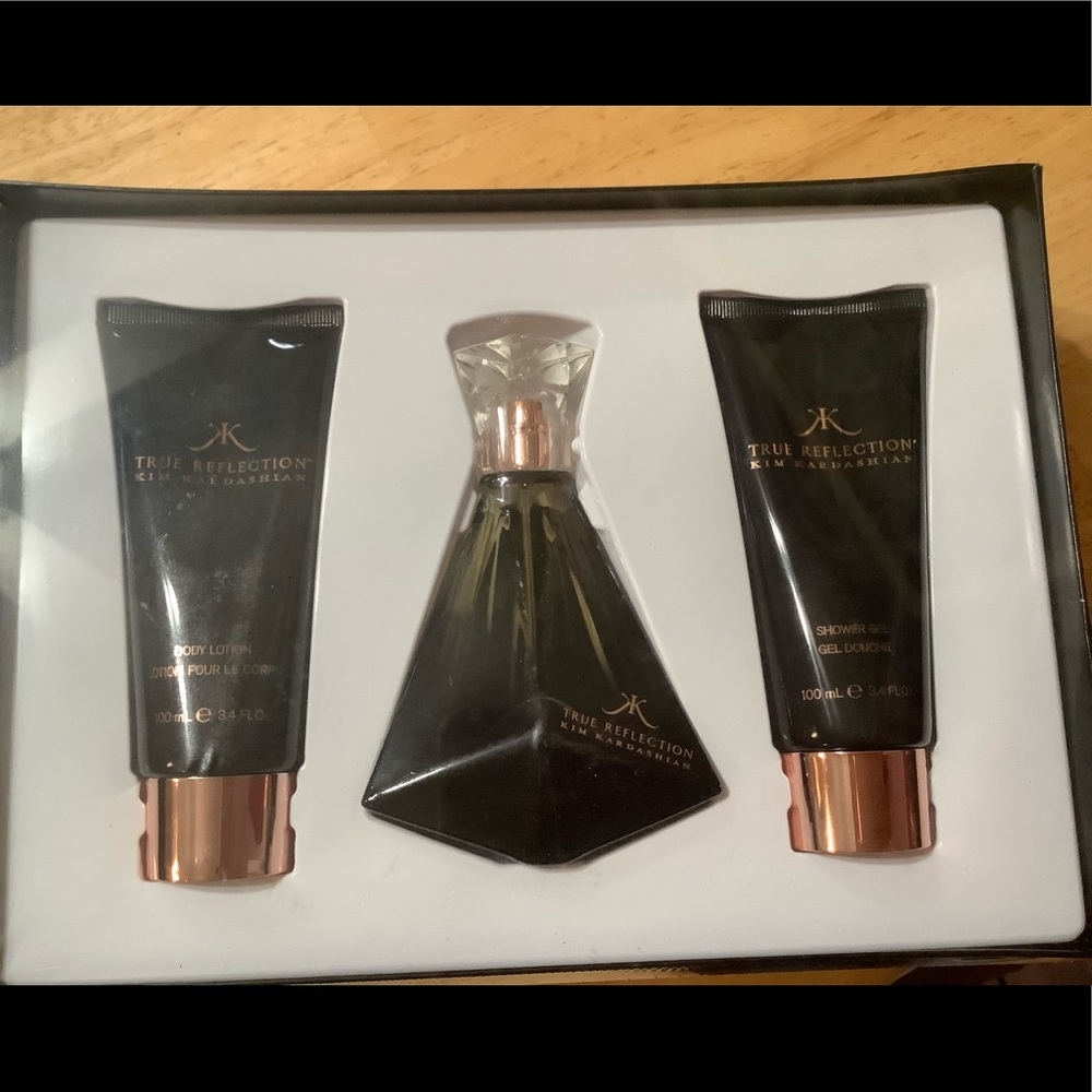 True Reflection Gift Set